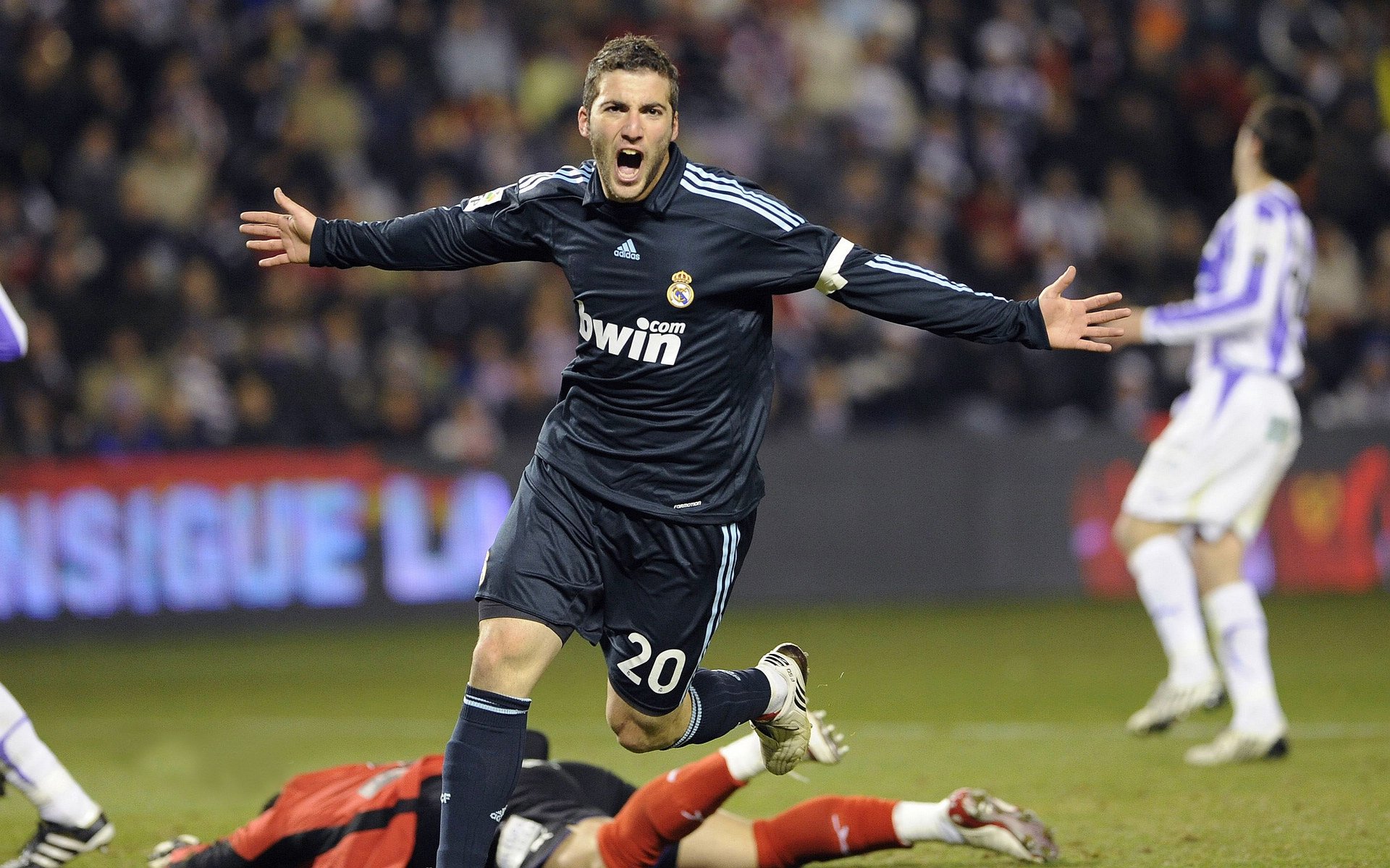 IM电竞游戏平台-多纳鲁马转会最新消息